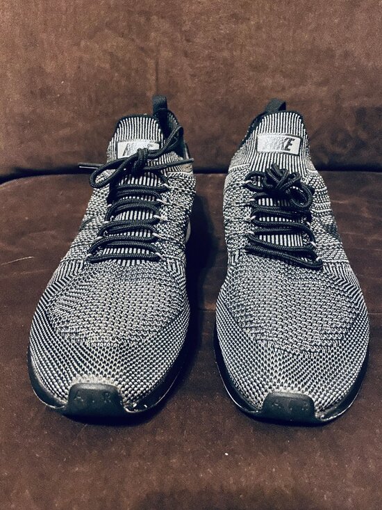 Nike Air Zoom Mariah Flyknit Racer \'Charcoal\' Mens size 11 US 45 EUR 10 UK OREO main image 4